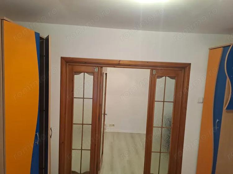 Apartament cu 2 camere decomandat în Bârlad
