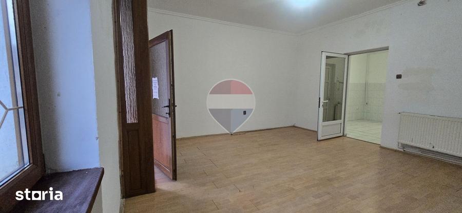 Spațiu comercial, de 38 mp, în Terezian