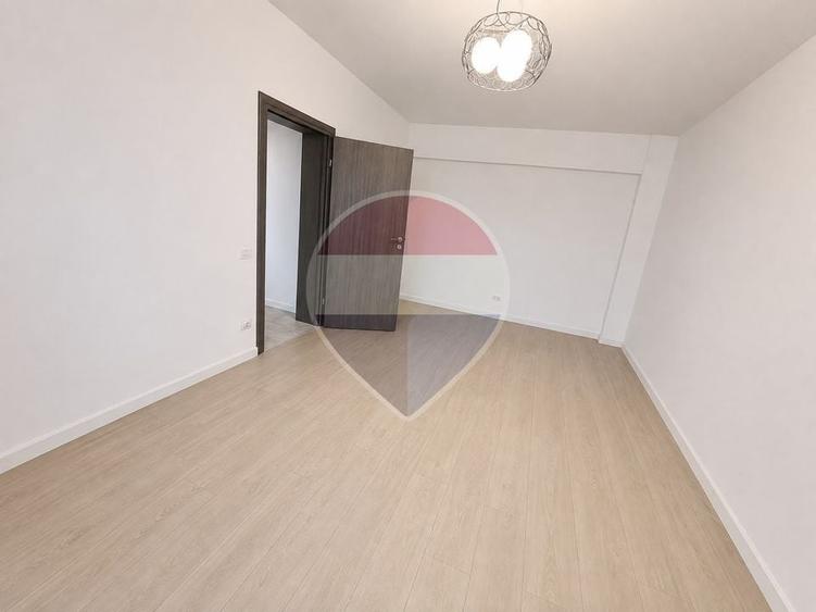 Apartament cu 2 camere decomandat, mobilat în Bucureștii Noi