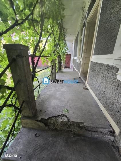 Casă cu 3 camere cu Teren 1000 Mp în Șercaia