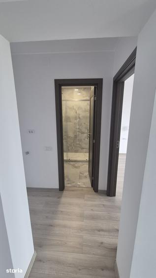 Apartament cu 3 camere în Micro 1