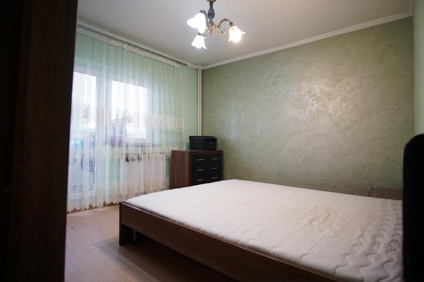 Apartament cu 3 camere decomandat, mobilat în Vitan Mall