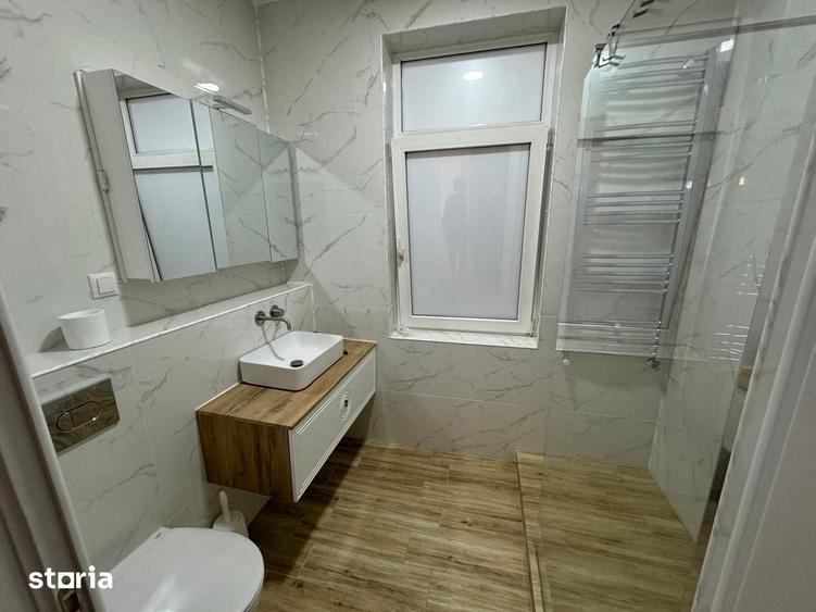 Casă cu 5 camere cu Teren 200 Mp în Cotroceni