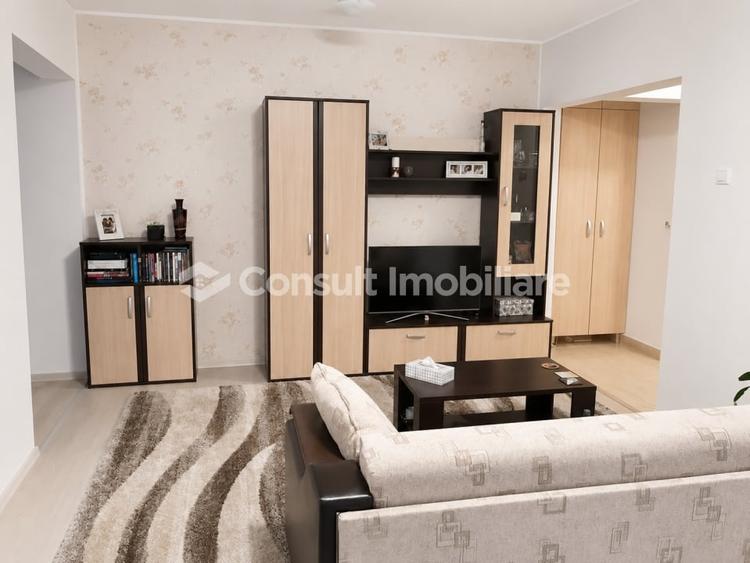 Apartament cu 2 camere semidecomandat, mobilat în Gheorgheni