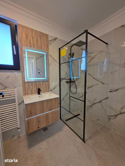 Casă cu 3 camere cu Teren 500 Mp în Central