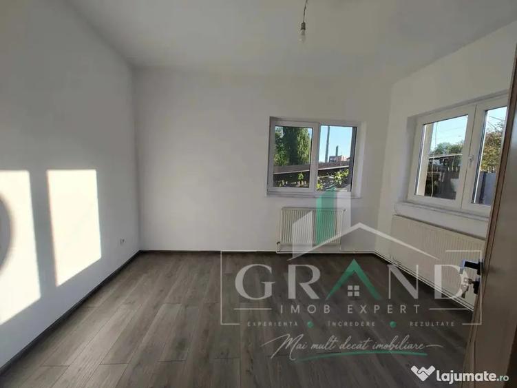 Casă cu 5 camere cu Teren 250 Mp în Central