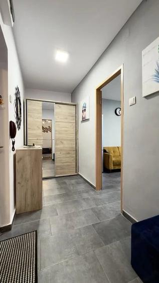 Apartament cu 2 camere semidecomandat în Lacul Tei
