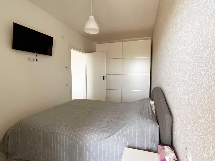 Apartament cu 2 camere decomandat în Lotrioara