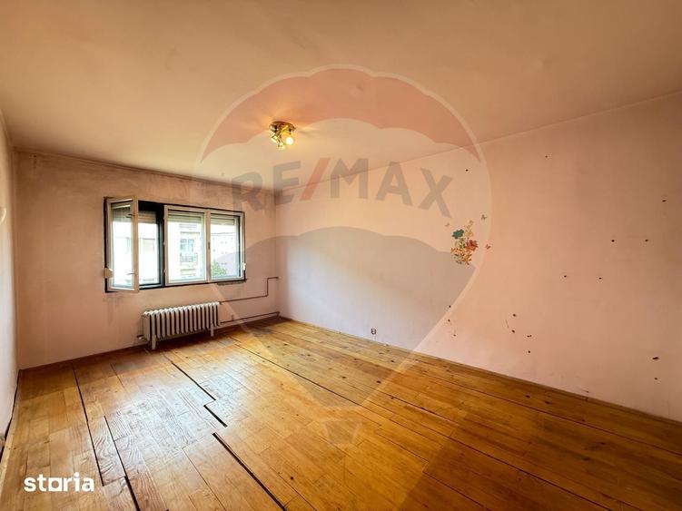 De vanzare apartament PB 2 camere , Etaj 3, Decebal - 4