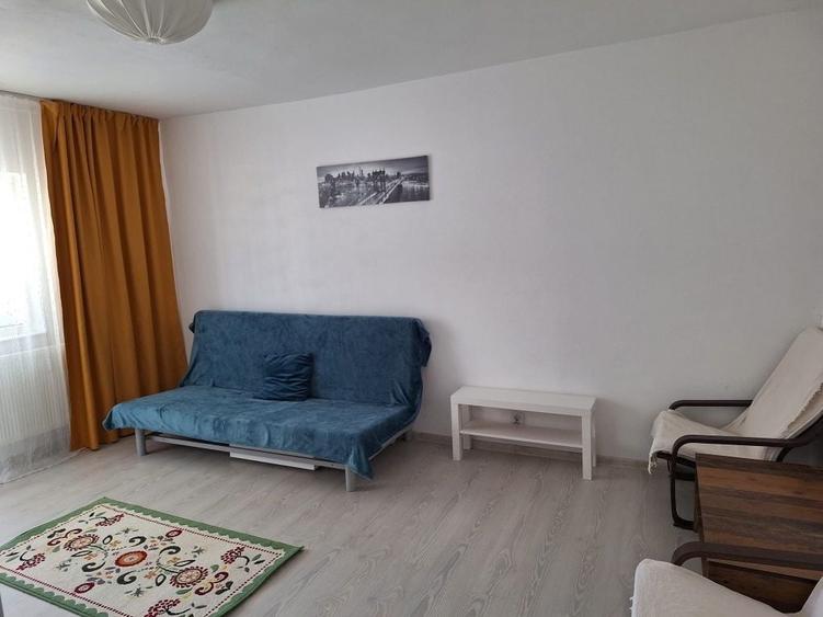 Apartament cu 2 camere decomandat în Sebastian