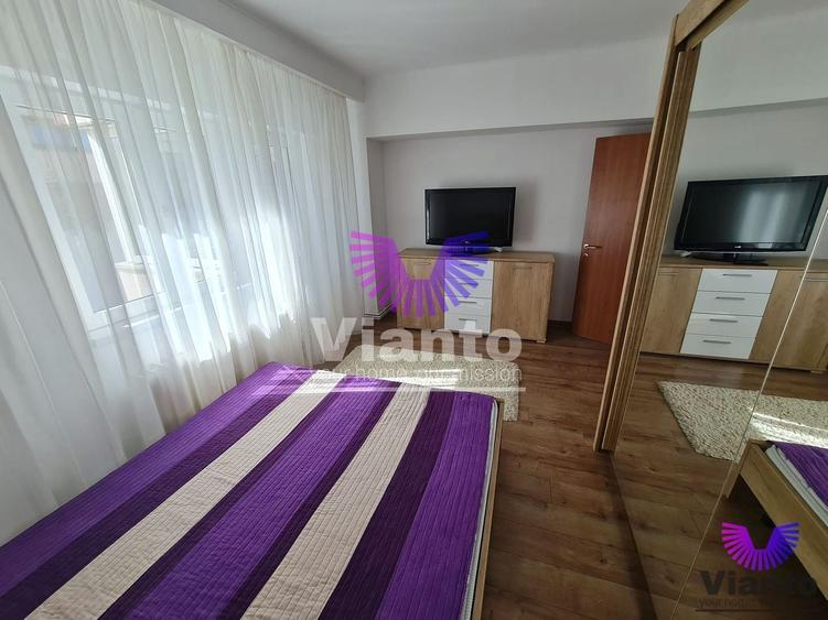 Apartament cu 3 camere decomandat, mobilat în Central