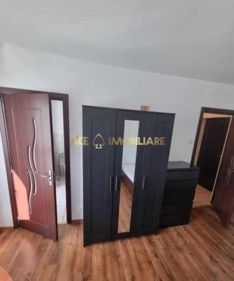 Garsonieră decomandată, mobilată în 13 Septembrie