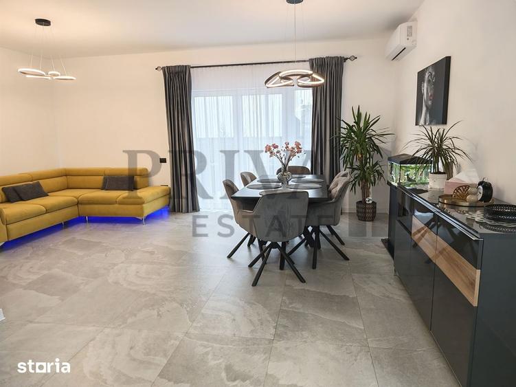 Duplex cu 4 camere cu Canalizare în Moșnița Nouă