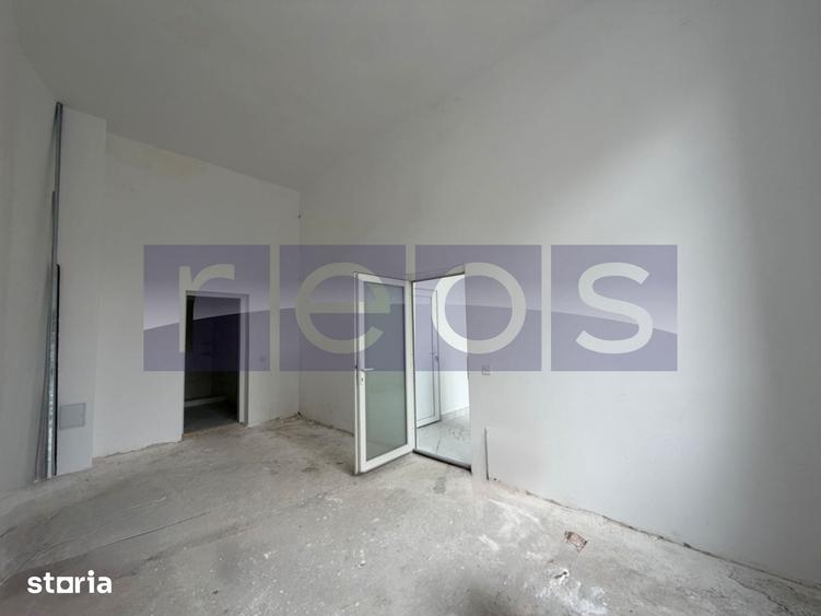 Spațiu comercial, de 1,700 mp, în Victoriei