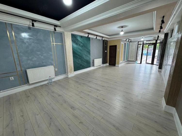 Spațiu comercial, de 150 mp, în Traian