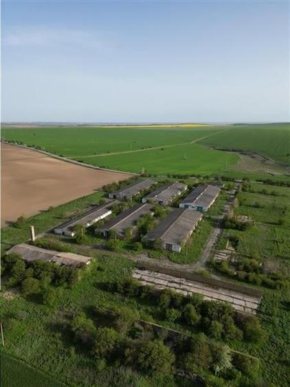 Spațiu industrial, de 6,800 mp, în Beștepe