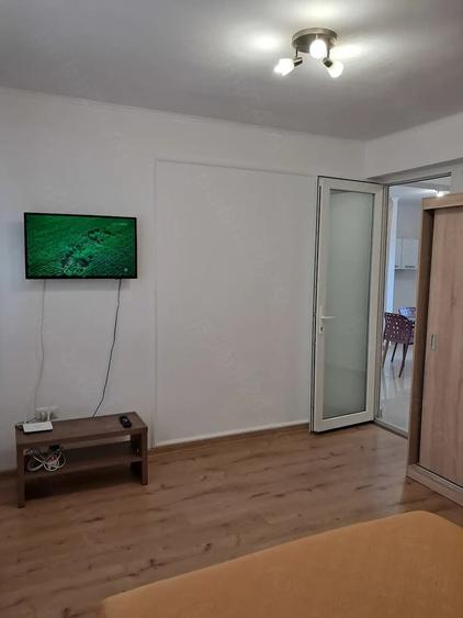 Apartament cu 2 camere decomandat în Anda
