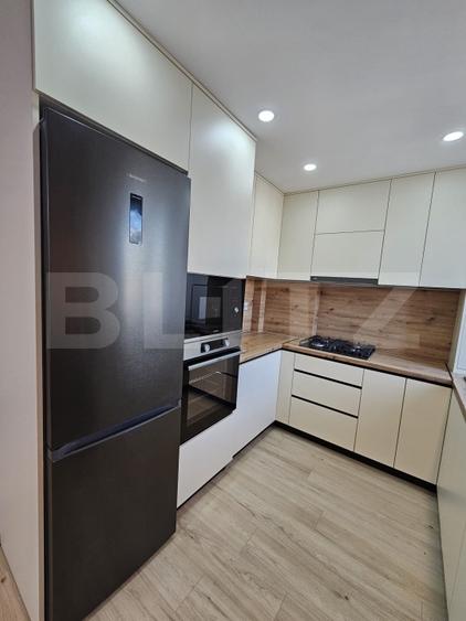 Apartament cu 2 camere semidecomandat, mobilat în Central