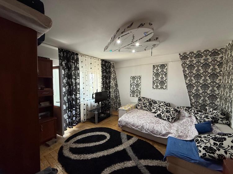 Apartament cu 2 camere decomandat în Mihai Eminescu