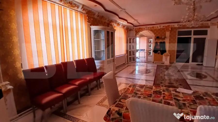 Casă cu 7 camere cu Teren 1000 Mp în Gornești