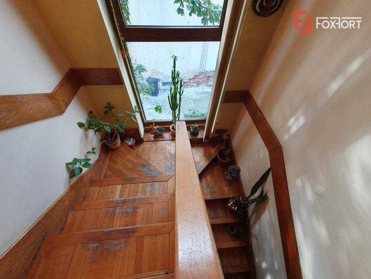 Duplex cu 6 camere cu Canalizare în Brâncoveanu