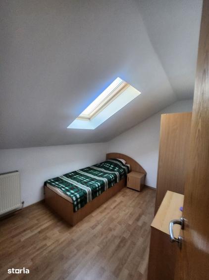Apartament cu 5 camere decomandat în Craiovei