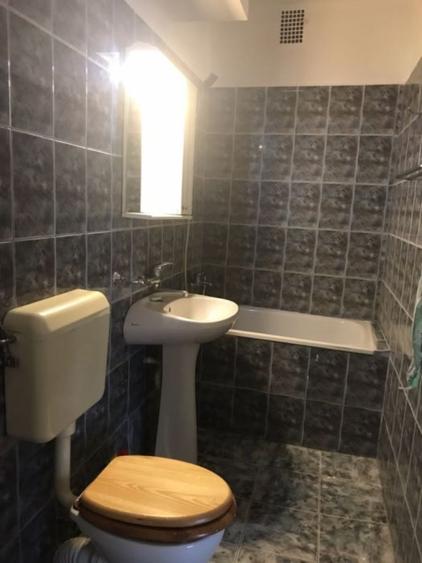 Apartament cu 2 camere semidecomandat în Calea Victoriei
