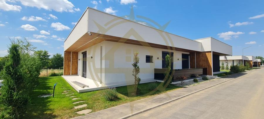 Casă cu 4 camere cu Piscina în Snagov