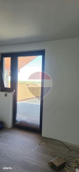 Casa / Vila cu 4 camere de vanzare - 13