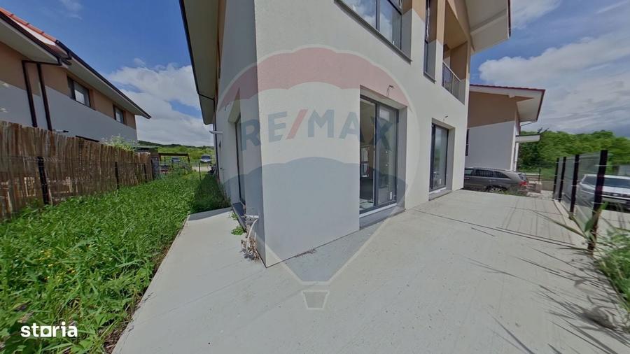 Casă cu 4 camere în Central