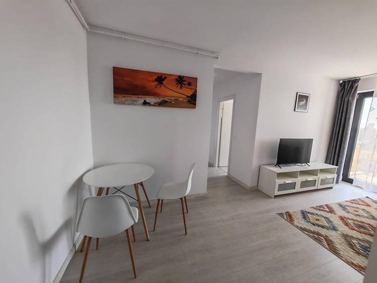 Apartament cu 2 camere semidecomandat în Theodor Pallady