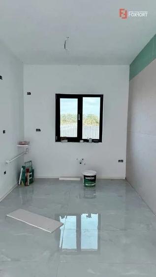 Casă cu 3 camere cu Teren 210 Mp în Sânandrei