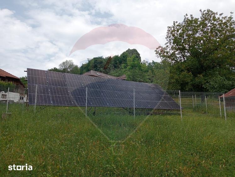 Casă cu 4 camere cu Teren 11016 Mp în Runcu