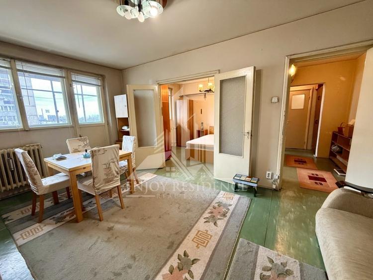 Apartament cu 3 camere circular în Drumul Taberei