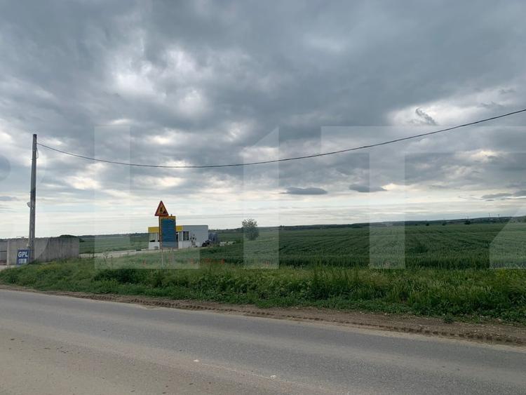 Teren agricol extravilan de 6366 mp, în Slătioara
