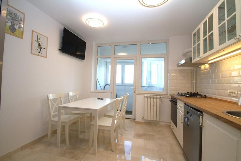 Apartament cu 2 camere decomandat, mobilat în 1 Mai