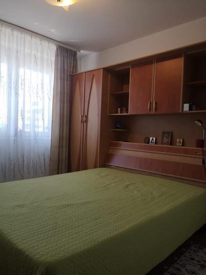 Apartament cu 2 camere semidecomandat în Brâncoveanu