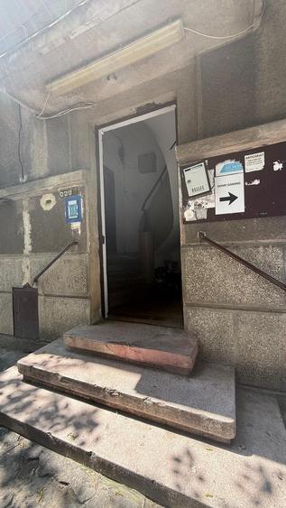 Casă cu 25 camere cu Canalizare în Foișorul de Foc
