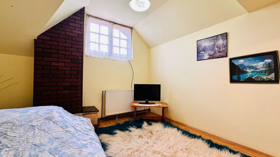 Casă individuală cu 4 camere cu Teren 1800 Mp în Homorâciu