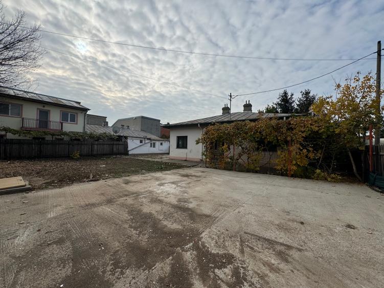 Teren Construcții intravilan de 580 mp, în Rahova