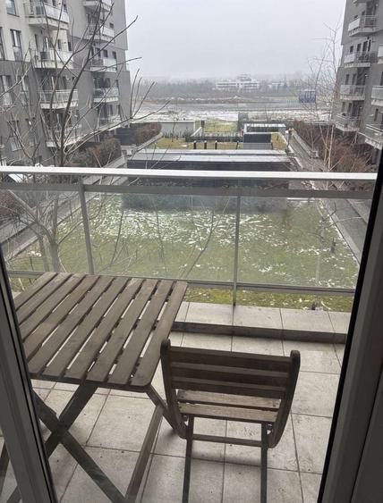 Apartament cu 2 camere semidecomandat, mobilat în Pipera
