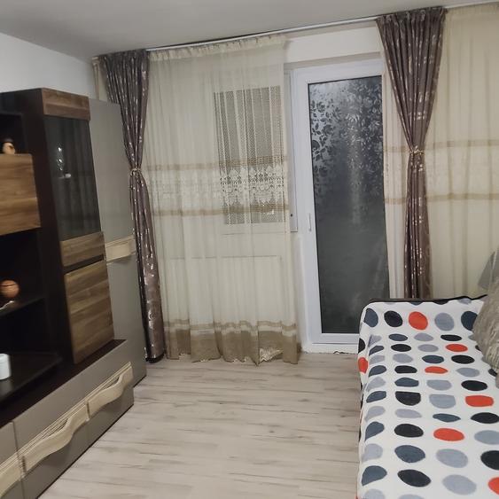 Apartament decomandat în Pantelimon