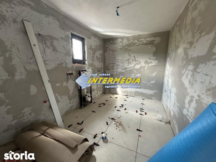 Casă cu 5 camere cu Canalizare în Ighiu