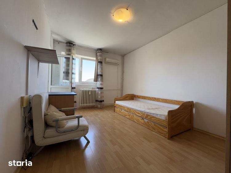 Garsonieră decomandată în Gară