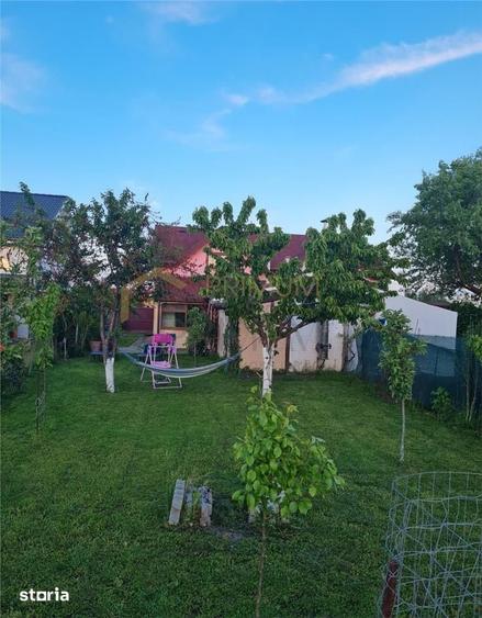 Casă cu 3 camere cu Teren 350 Mp în Central
