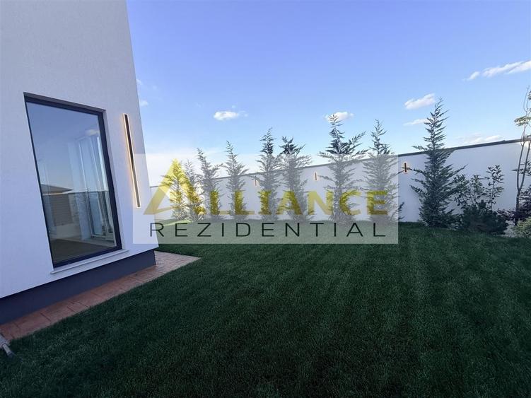 Casă individuală 4 camere  3 băi 145 mp utili ! - 8