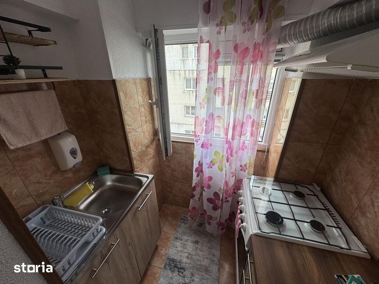 Garsoniera Renovata Total zona Inel 2 cu Gaze pe Scara - 3