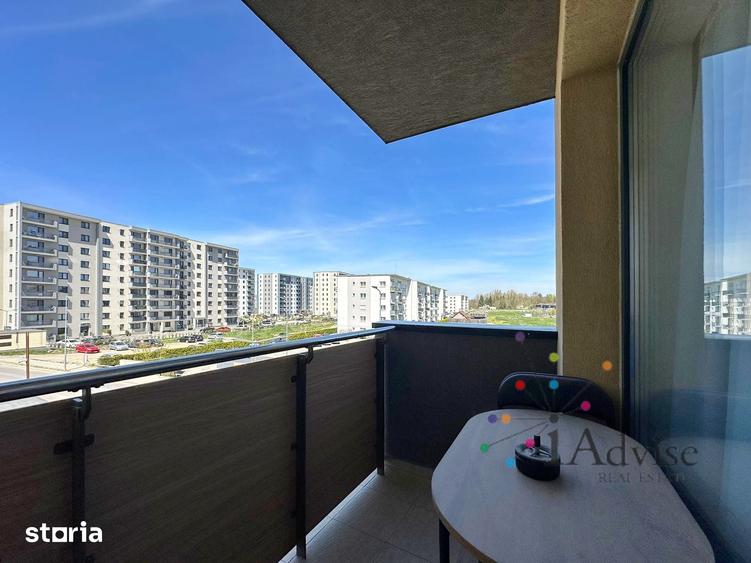 Apartament cu 3 camere în Tractorul
