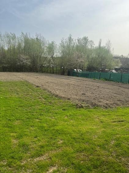 Casă individuală cu 3 camere cu Teren 1700 Mp în Bărcănești