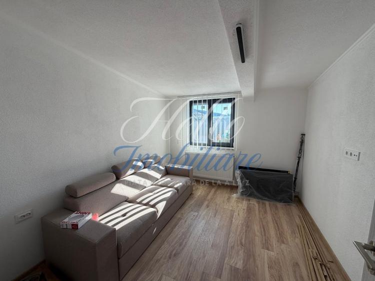 Apartament cu 3 camere semidecomandat, mobilat în Mănăștur